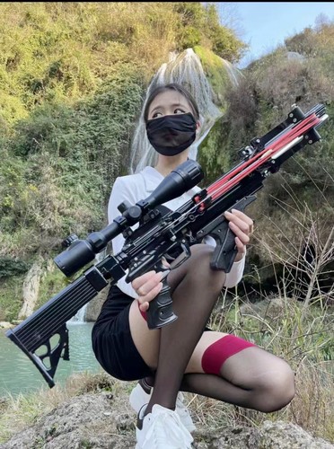 Powerful slingshot rifle semi - slingshot,
